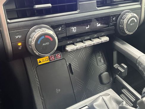 Used 2025 Toyota 4Runner TRD Off-Road image 22