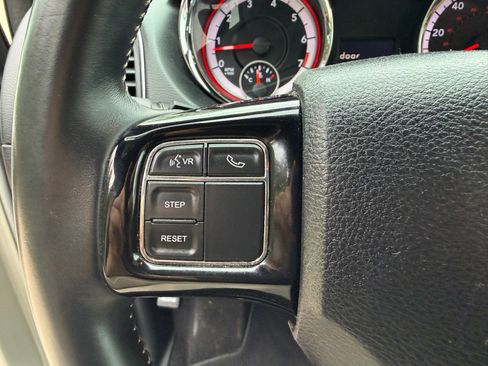 Used 2017 Dodge Grand Caravan SXT FWD image 15