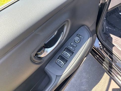 New 2027 Honda HR-V EX-L image 11