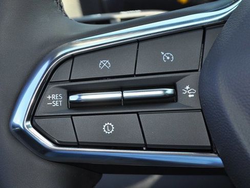 New 2026 Chevrolet Equinox LT image 18