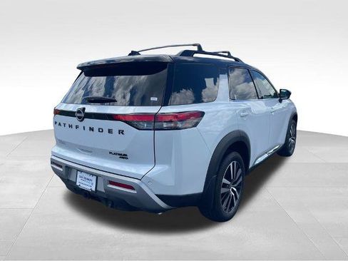 Certified 2025 Nissan Pathfinder Platinum AWD/4WD image 5