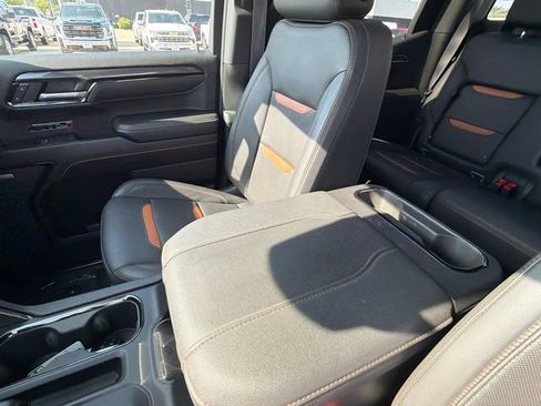 Certified 2024 GMC Sierra 1500 AT4 w/ Technology Package AWD/4WD image 21