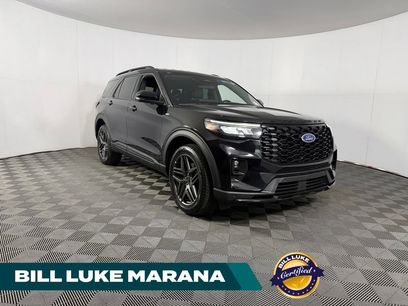 Used 2025 Ford Explorer ST-Line w/ ST-Line Street Pack
