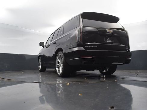 Certified 2025 Cadillac Escalade Sport Platinum image 54