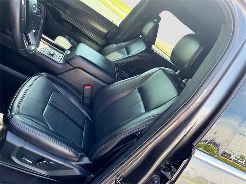 Used 2021 Ford Expedition Limited image 20