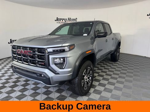 Used 2025 GMC Canyon AT4 AWD/4WD image 8