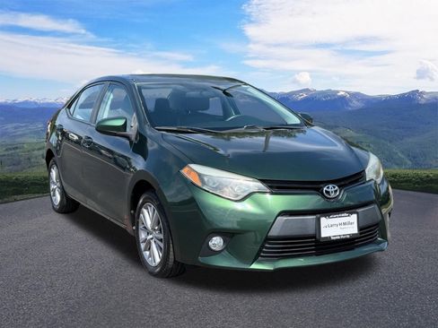Used 2014 Toyota Corolla LE FWD image 8