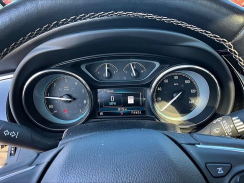 Used 2017 Buick Envision Essence AWD/4WD image 12