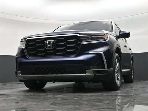 Used 2025 Honda Pilot EX-L image 25