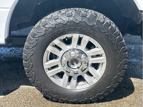 Used 2018 Ford F250 XLT w/ XLT Value Package AWD/4WD image 10