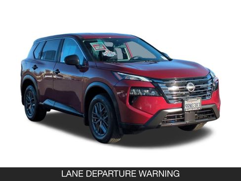 Certified 2025 Nissan Rogue S image 2