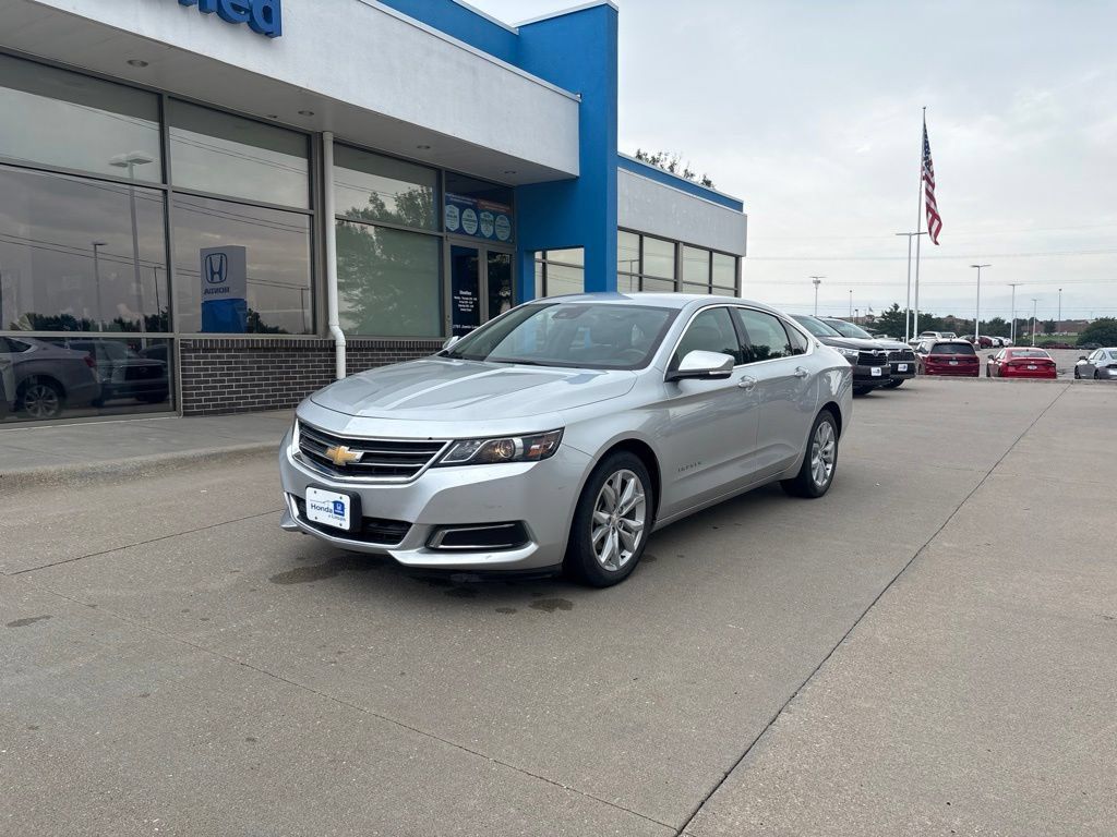 Used 2017 Chevrolet Impala LT w/ Leather Package FWD image 1