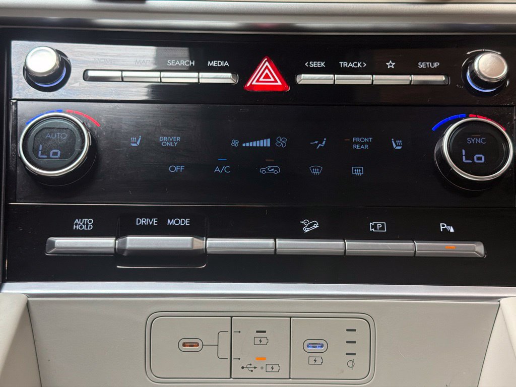 Certified 2026 Hyundai Santa Fe SEL FWD image 17
