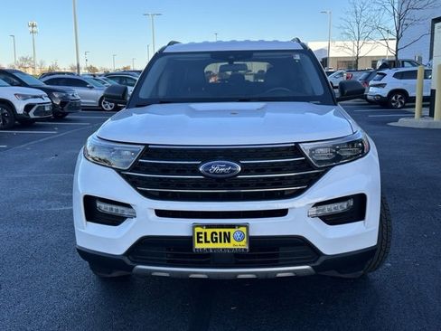 Used 2023 Ford Explorer XLT w/ Equipment Group 202A image 2