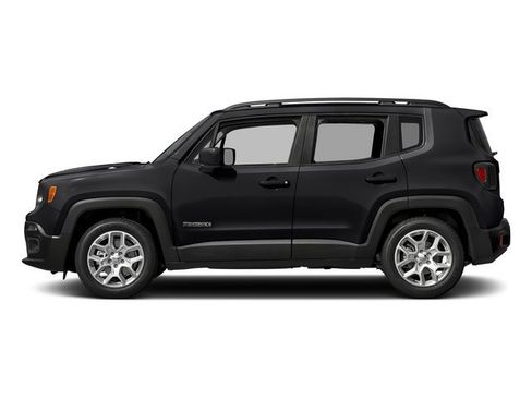 Used 2017 Jeep Renegade Altitude AWD/4WD image 3