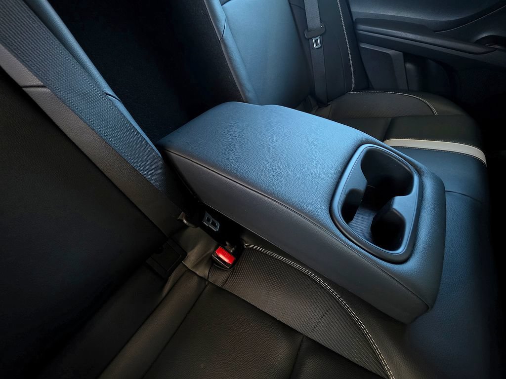 Used 2025 Toyota Camry SE FWD image 49