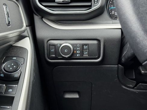 Certified 2023 Ford Explorer XLT w/ Equipment Group 202A image 35