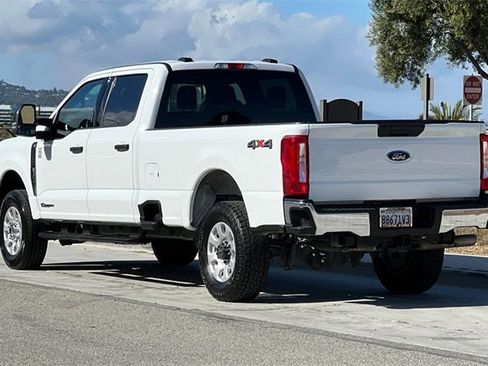 Used 2024 Ford F350 XLT image 6