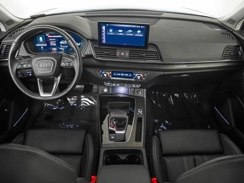 Used 2023 Audi Q5 2.0T Premium Plus w/ Premium Plus Package image 12