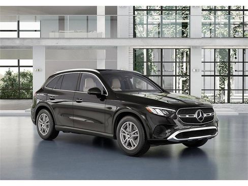 New 2026 Mercedes-Benz GLC 300 4MATIC image 11