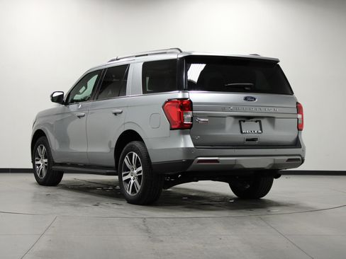 Used 2024 Ford Expedition XLT image 6