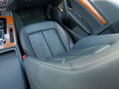 Certified 2022 Audi Q5 2.0T Premium w/ Convenience Package image 31