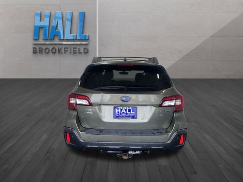 Used 2019 Subaru Outback 2.5i Limited w/ Popular Package #2 image 4