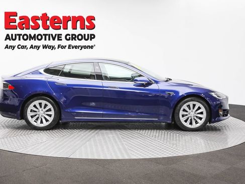 Used 2017 Tesla Model S 90D image 4