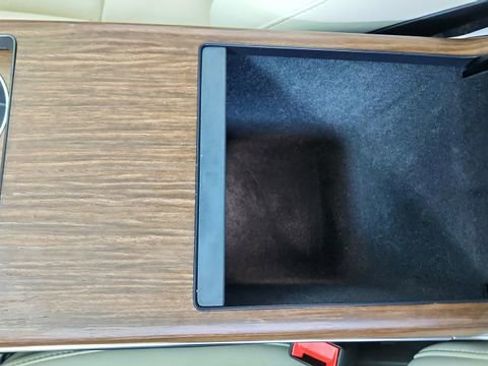 Used 2023 Tesla Model X image 54