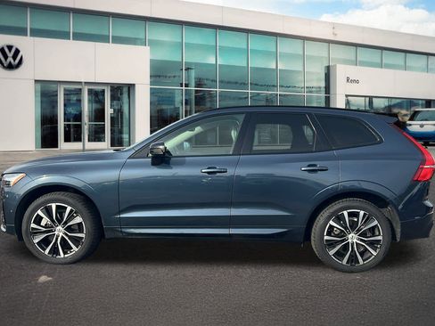Used 2023 Volvo XC60 B6 Ultimate w/ Climate Package image 8