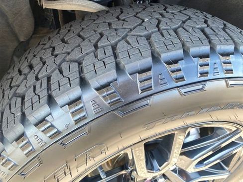 Certified 2024 GMC Sierra 1500 Elevation image 23