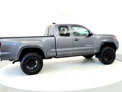 Used 2021 Toyota Tacoma SR5 image 6