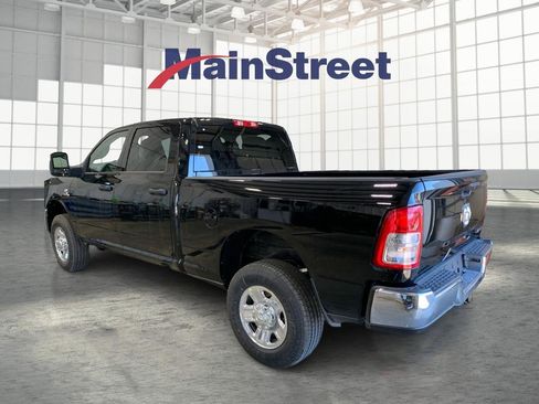 Used 2024 RAM 2500 Tradesman w/ Chrome Appearance Group image 3