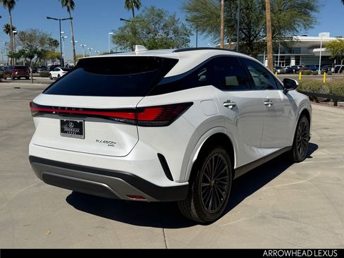 New 2026 Lexus RX 450h AWD image 7