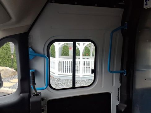 Used 2024 RAM ProMaster 3500 w/ Delivery Van Package FWD image 30