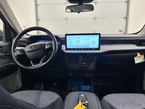 New 2026 Ford Maverick XLT image 15