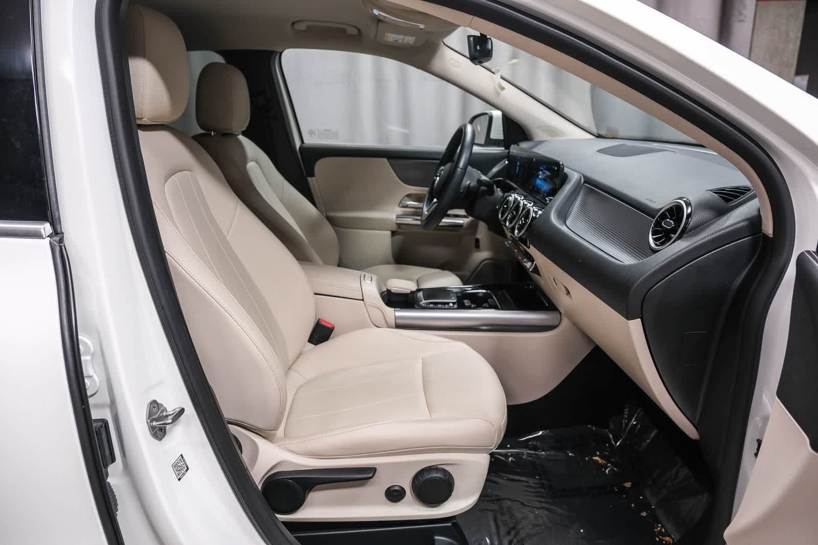 Used 2022 Mercedes-Benz GLA 250 4MATIC image 22