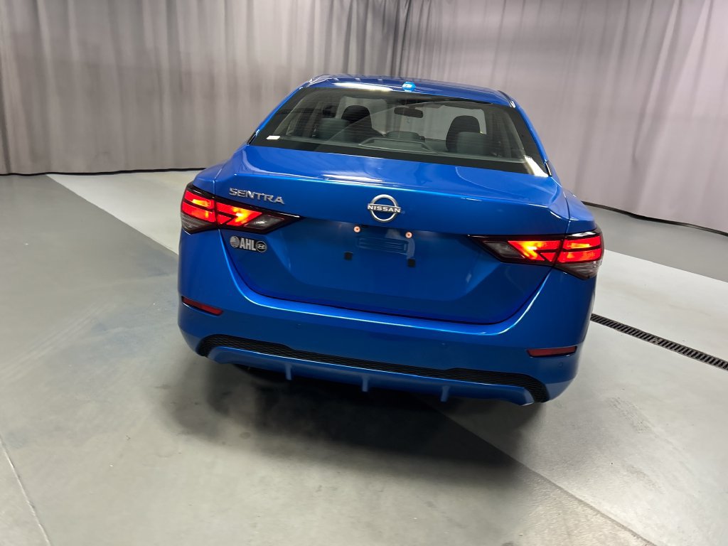 Used 2025 Nissan Sentra SV FWD image 6