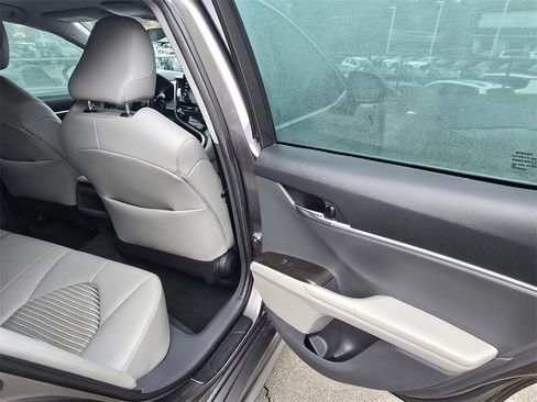 Certified 2023 Toyota Camry SE image 14