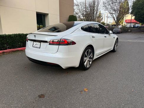 Used 2020 Tesla Model S Performance image 3