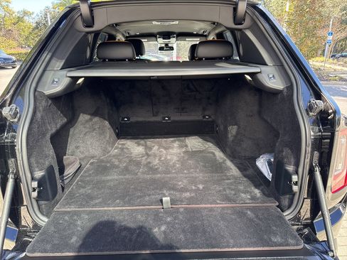 Used 2022 Rolls-Royce Cullinan image 28