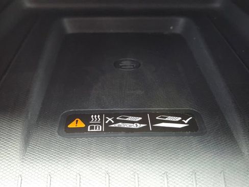 Used 2026 Chevrolet Equinox EV RS w/ Convenience Package II AWD/4WD image 7