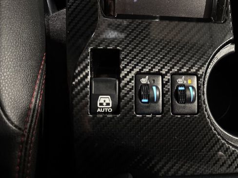 Used 2024 Toyota 4Runner TRD Off-Road Premium image 36