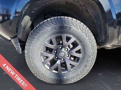 Certified 2023 Toyota Tacoma SR5 image 14