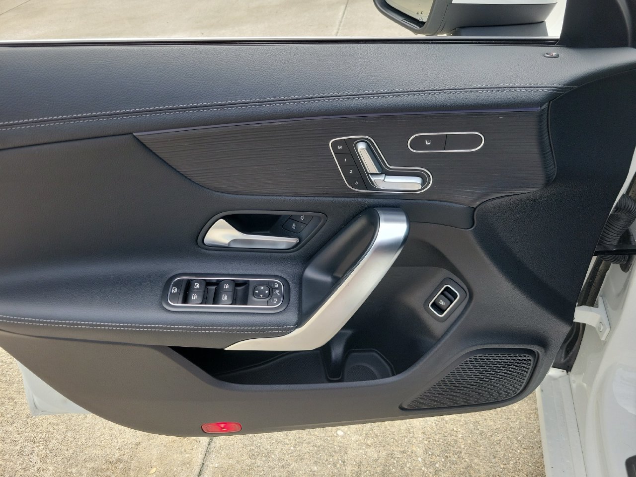 Used 2021 Mercedes-Benz CLA 250 image 12