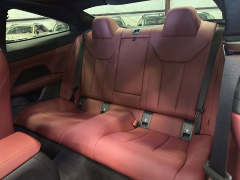 Used 2025 BMW 430i Coupe w/ M Sport Package image 31