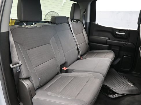 Used 2024 Chevrolet Silverado 1500 Custom image 44