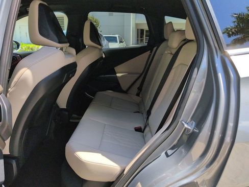 New 2025 BMW X3 xDrive30 w/ Premium Package AWD/4WD image 14