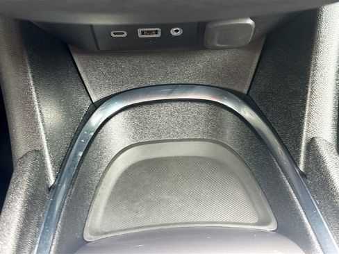 Used 2025 Chevrolet Malibu LT FWD image 21