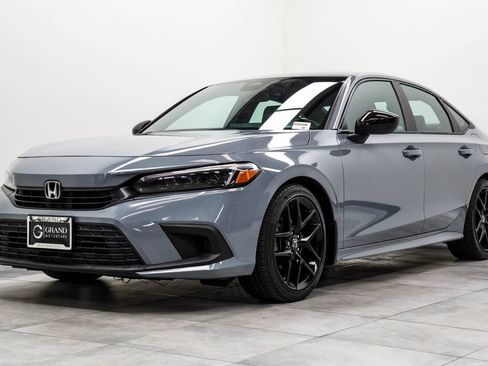 Used 2024 Honda Civic Sport image 7